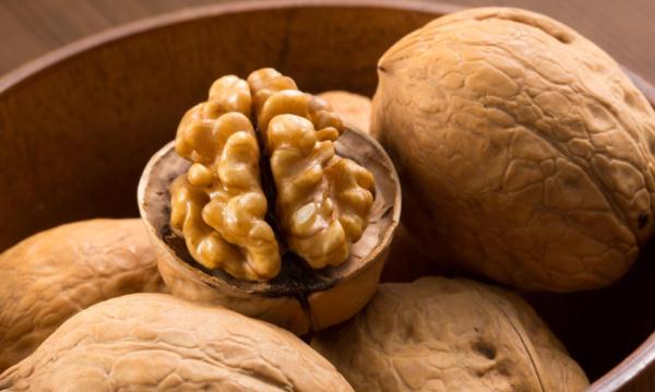 头发变白，原来是这里出了毛病！中医的养发方法奉上，让白发晚点来~